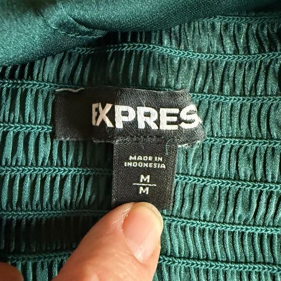 Express Square Neck Cut-Out Back Blouson Sleeve Top M Green Smocked Crop Fairy - Picture 4 of 8